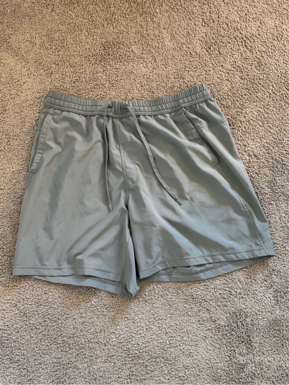 Nike Dri-FIT Women’s Athletic Shorts - Grey - Size L